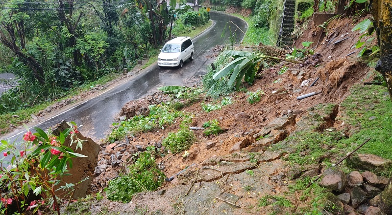 இரண்டு மாவட்டங்களுக்கு மண்சரிவு எச்சரிக்கை