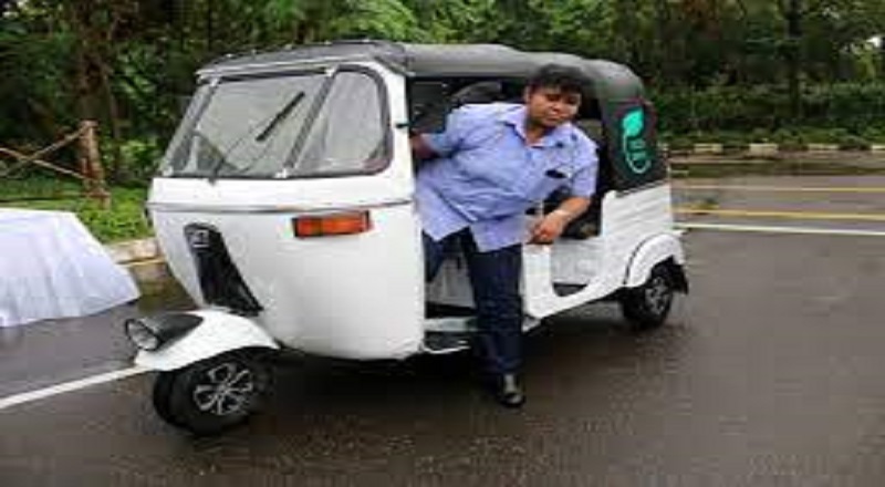 முச்சக்கர வண்டிகளை மின்சார முச்சக்கர வண்டிகளாக மாற்ற திட்டம் !!!