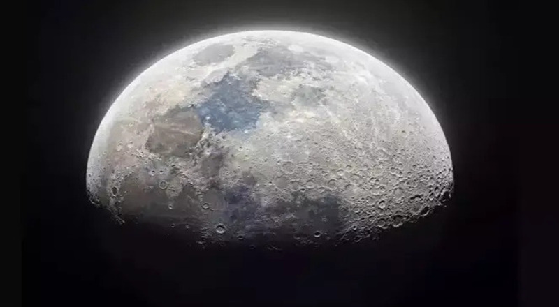 அமெரிக்க வானியல் ஆய்வாளர் ஆண்ட்ரூ மெக்கார்த்தி நிலவின் மிகத்துல்லியமான புகைப்படம் டுவிட்டரில் பகிர்வு