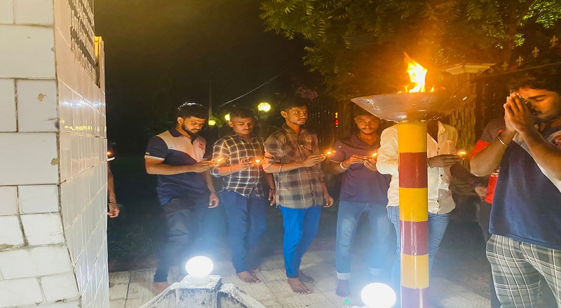 கிழக்கு பல்கலைக்கழகத்தில் இரண்டாம் நாள் முள்ளிவாய்க்கால் நினைவேந்தல்