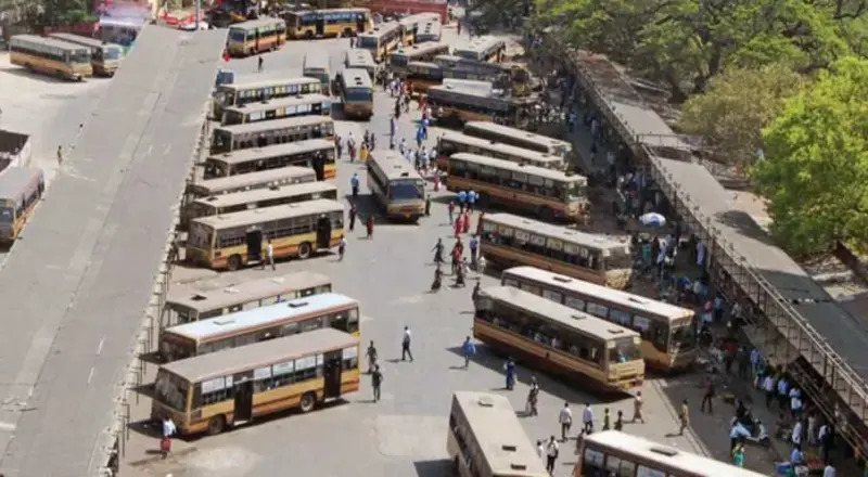 கடலூர் மாவட்டம் முழுவதும் அரசு பேருந்து சேவை நிறுத்தம் போக்குவரத்துக் கழகம்