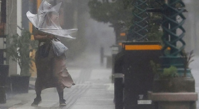 தைவானில் 40இற்கும் மேற்பட்ட விமானங்கள் இரத்து: மக்களின் இயல்பு வாழ்க்கையும் பாதிப்பு!