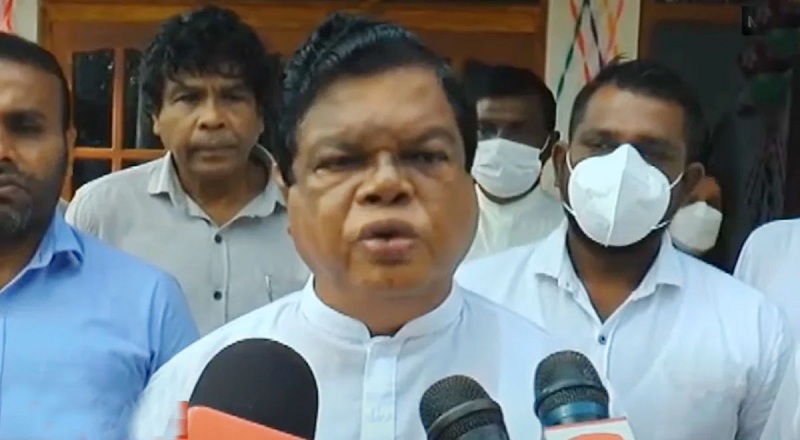 பதவியை இராஜினாமா செய்யத் தயார் - மன்றில் பந்துல குணவர்த்தன அதிரடி!