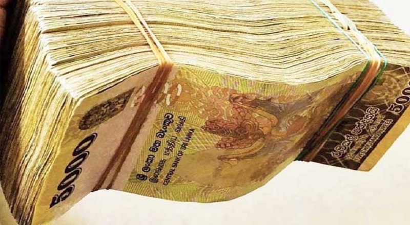 ஒரு இலட்சம் ரூபாய்க்கு குறைவான பணத்தை வைப்பிலிட்டுள்ள முதியர்கள் வட்டியை பெறலாம்!
