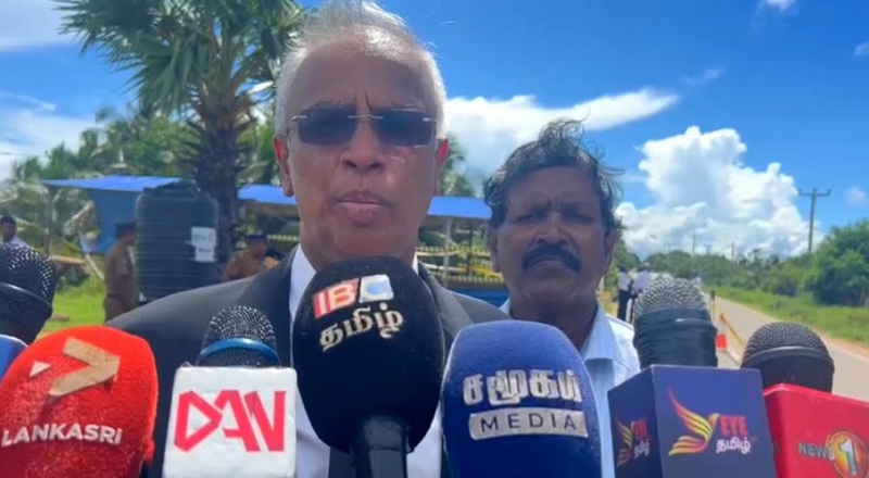 வீதிக்கு குறுக்காகவும்,  வீதிக்கு அடியிலும் கூட சில வேளை மனித எச்சங்கள் இருக்க கூடும் : எம்.ஏ.சுமந்திரன்!