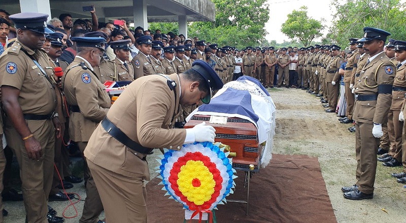 ஜாஎலவில் உயிரிழந்த பொலிஸ் உத்தியோகத்தரின் சடலம் தகனம் செய்யப்பட்டது!