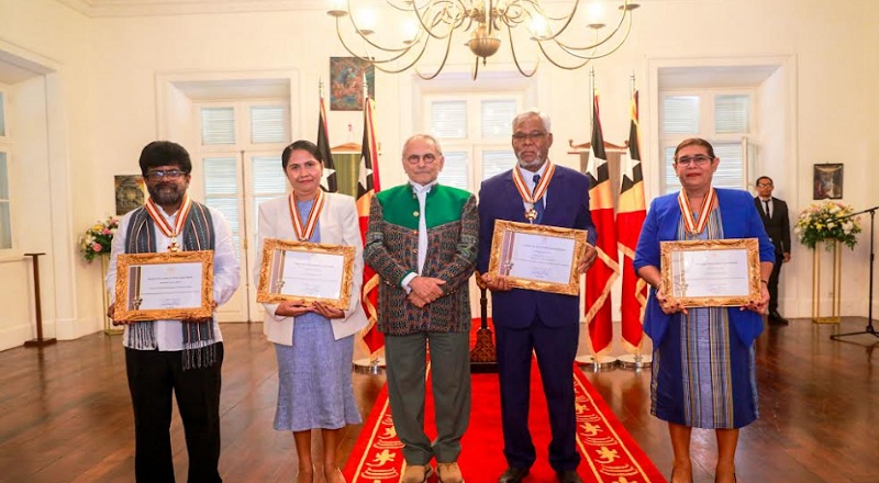திமோர் - லெஸ்ட்டே விருது பெற்றார் இலங்கை ஊடகவியலாளர் ப்ரெடி கமகே!