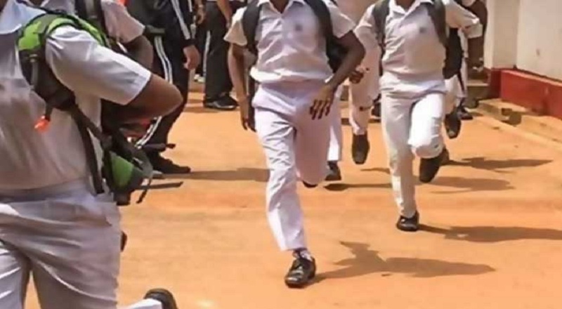 பாடசாலைகளை சுற்றி மேற்கொள்ளப்பட்ட சோதனையில்  217 பேர் கைது!