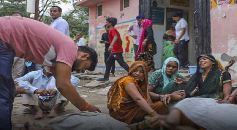 இந்தியாவில் மத வழிப்பாட்டின்போது ஏற்பட்ட கூட்ட நெரிசல் : உயிரிழந்தவர்களின் எண்ணிக்கை அதிகரிப்பு!