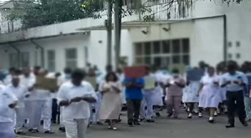 சுகாதார துறையை சீர்குலைக்க சதி : வைத்தியர் குற்றச்சாட்டு!