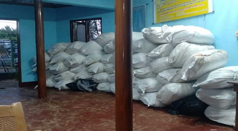 சட்டவிரோதமாக இறக்குமதி செய்யப்பட்ட இஞ்சியுடன் நால்வர் கைது!