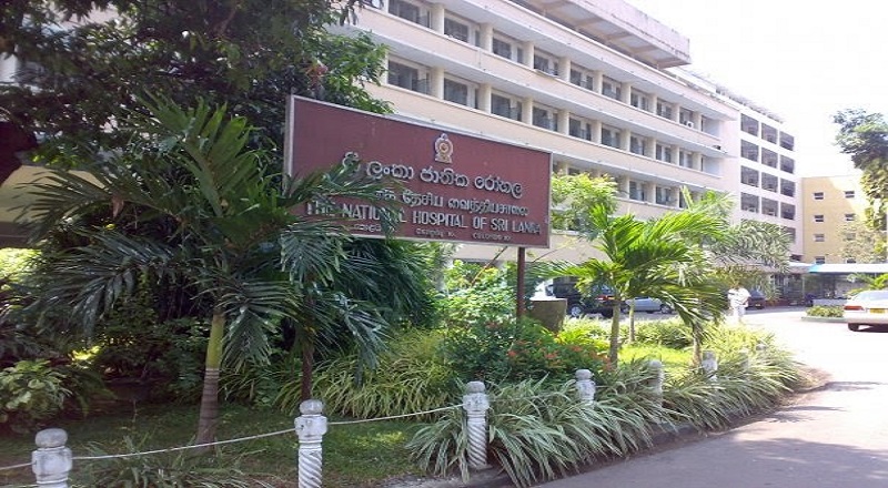 ஆசிரியை ஒருவரின் தாக்குதலில் இளைஞரின் அந்தரங்க உறுப்பு சேதம்!