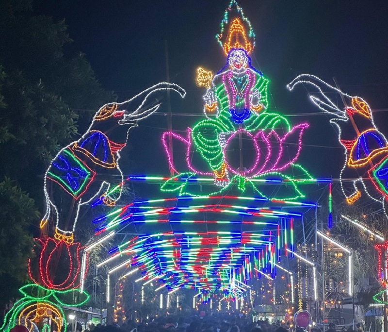 மிகச் சிறப்பாக இடம்பெற்ற வல்வெட்டித்துறை இந்திர விழா உற்சவம்!