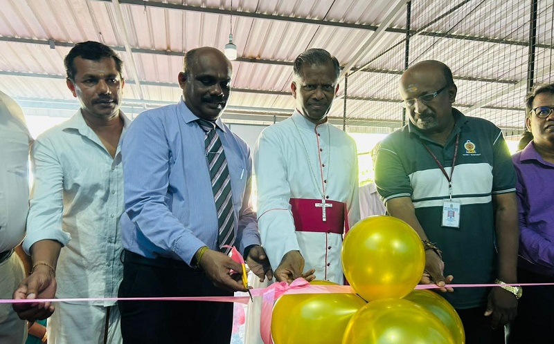 திருகோணமலையில் சுவை நிலா” பலகாரக் கடையின் திறப்பு விழா!