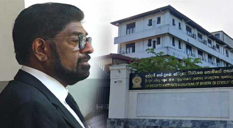 இலஞ்ச ஒழிப்பு ஆணையத்தில் முன்னிலையானார் கெஹெலிய!