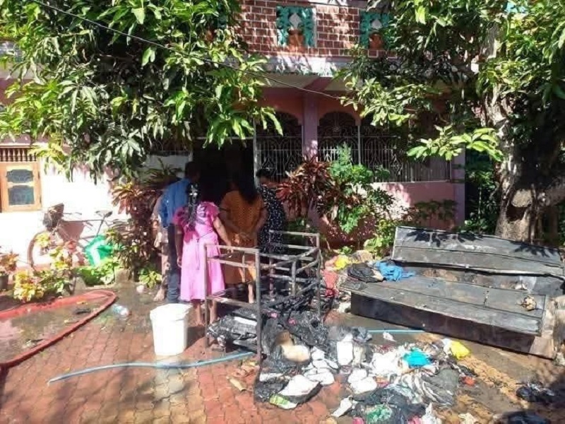 வீடுகளில் பெற்ரோலை பதுக்குவோர் கவனத்திற்கு! வீடு பற்றி எரிந்து நாசம்