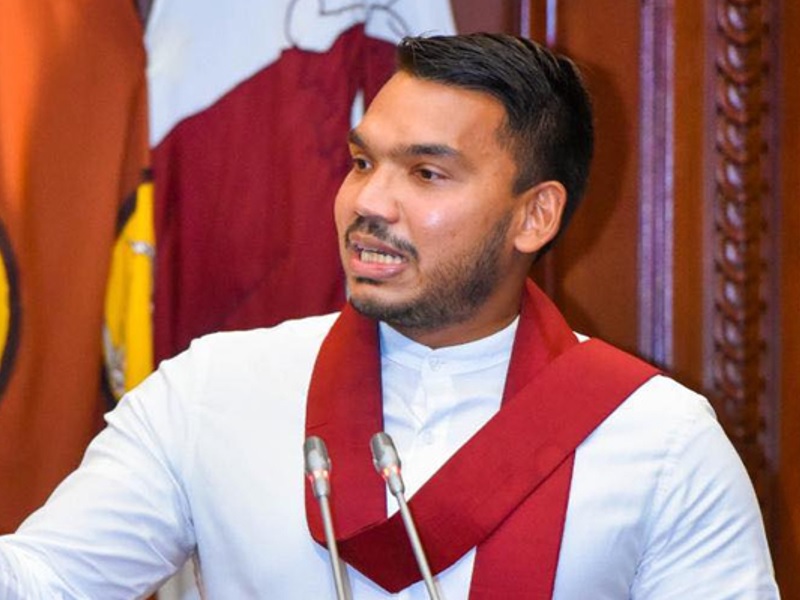 புல்லிஷ் கேஸ் ஃபார் பிட்காயினின் சிங்கள மொழிபெயர்ப்பின் வெளியீட்டு விழாவில் பங்கேற்ற நாமல் ராஜபக்ஷ