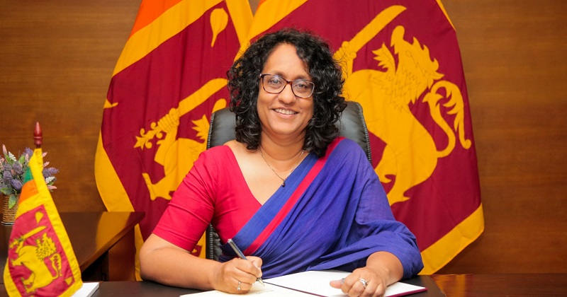 பட்டதாரிகளே ஆசிரியர்களாக இருக்கலாம்! பிரதமர் ஹரிணி