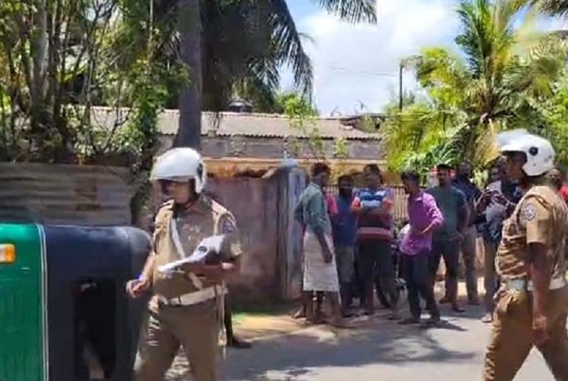 யாழில் இசை நிகழ்ச்சியிலிருந்து வீடு திரும்பிய இளைஞன் மர்மமான முறையில் உயிரிழப்பு!