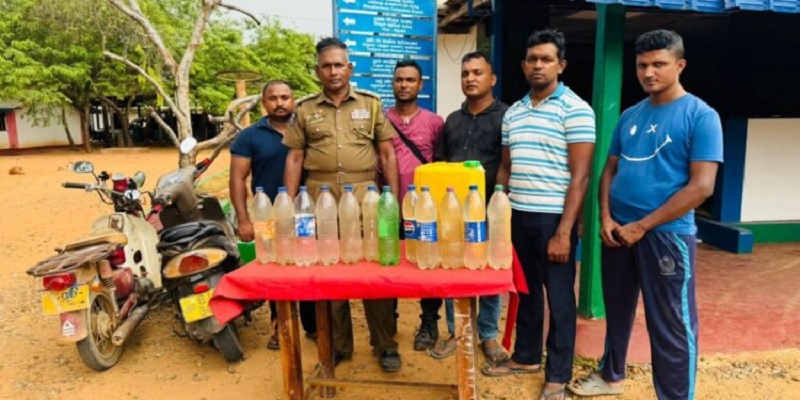 முல்லைத்தீவில் சட்டவிரோத கசிப்பு உற்பத்தி நிலையம் முற்றுகை - இருவர் கைது
