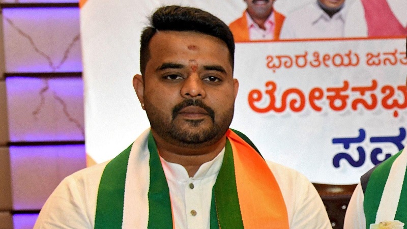 இந்தியாவின் முன்னாள் பாராளுமன்ற உறுப்பினருக்கு ஆயுள் தண்டனை