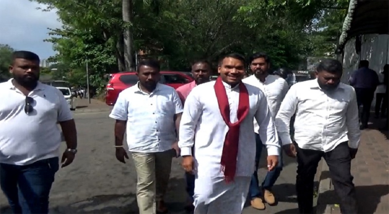 நாமலுக்கு எதிரான வழக்கு விசாரணையை ஜனவரிக்கு ஒத்திவைத்த நீதிமன்றம்!