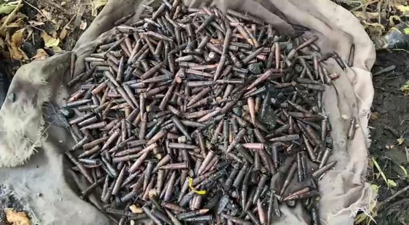 கால்வாய் ஒன்றில் இருந்து 5,038 உயிருள்ள தோட்டாக்கள் கண்டுப்பிடிப்பு!