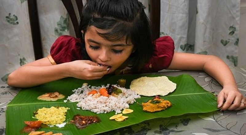 பேசாமல் சாப்பிட வேண்டும் என முன்னோர்கள் கூறியதன் அர்த்தம் தெரியுமா?