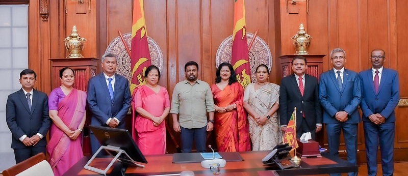 புதிதாக நியமிக்கப்பட்ட தூதுவர்கள் மற்றும் உயர்ஸ்தானிகரை சந்தித்த ஜனாதிபதி அனுர