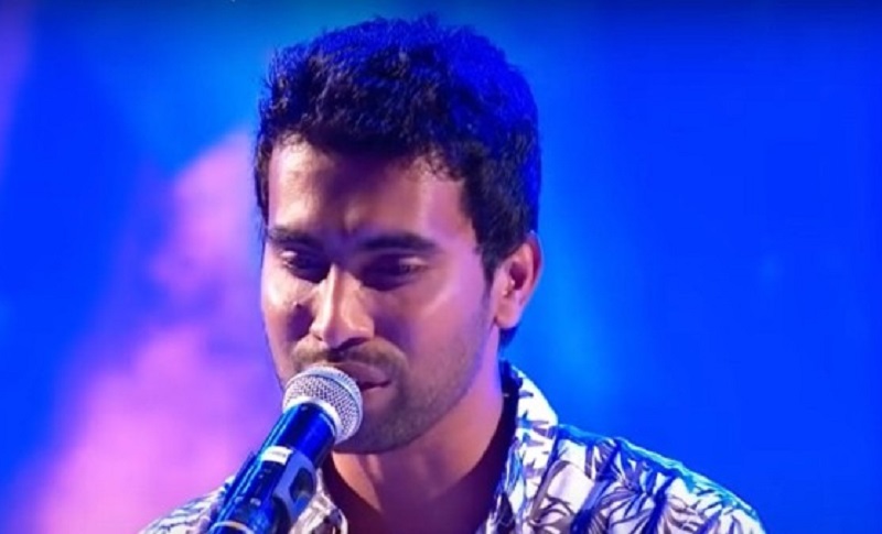 இலங்கையின் பிரபல பாடகர் கைது