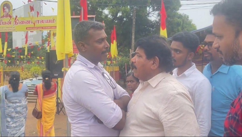 திலீபனின் நினைவு தூபிக்கு வந்த சந்திரசேகரருக்கு தாக்குதல்!