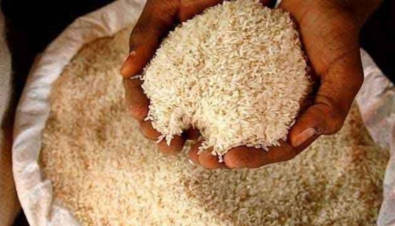 இலங்கைக்கு இறக்குமதி செய்யப்பட்டுள்ள  3,500 மெட்ரிக் டொன் பொன்னி சம்பா அரிசி!