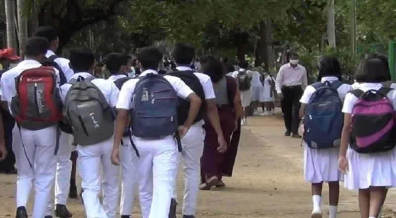 பாடசாலை நேரத்தை நீட்டிப்பதற்கு உடன்படப்போவதில்லை - போராட்டத்தில் ஈடுபடுவோம்!