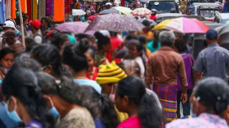 இலங்கையில் அதிகரிக்கும் பெண்களின்  எண்ணிக்கை! 100 பெண்களுக்கு 93 ஆண்கள்