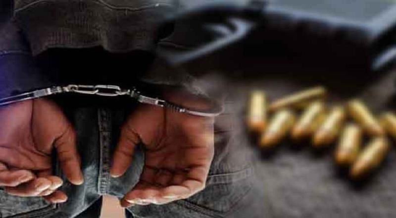 மினுவாங்கொடவில் கை துப்பாக்கி மற்றும் தோட்டாவுடன் தொழிலதிபர் கைது!