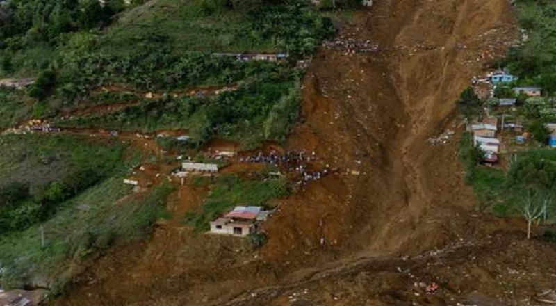 கென்யாவில் நிலச்சரிவு - 21 பேர் உயிரிழப்பு, 30 பேர் மாயம்!