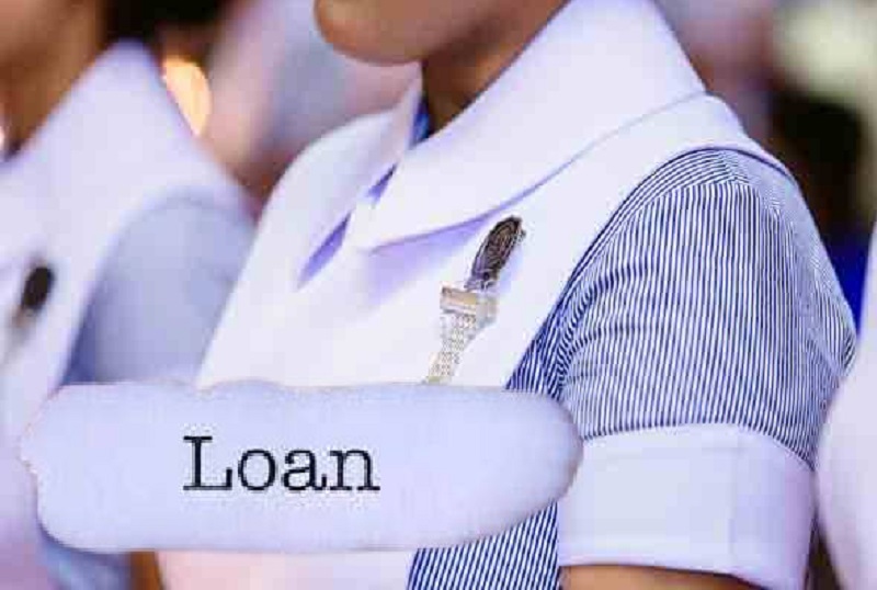 ஒன்லைன் மூலமாக கடன் வாங்கி நண்பிக்கு வழங்கிய தாதி:  கடனை செலுத்தாமையினால் உயிர்மாய்ப்பு