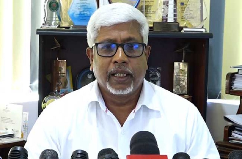 பதவியிலிருந்து ஓய்வு பெறுவதாக தேர்தல்கள் ஆணையாளர் நாயகம் அறிவிப்பு!