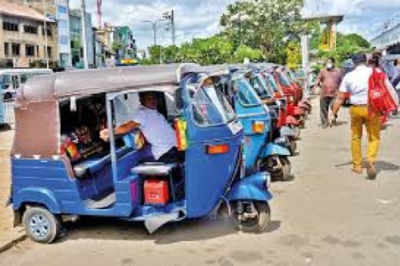 பழைய முச்சக்கர வண்டிகளை மின்சார வாகனங்களாக மாற்ற நடவடிக்கை!