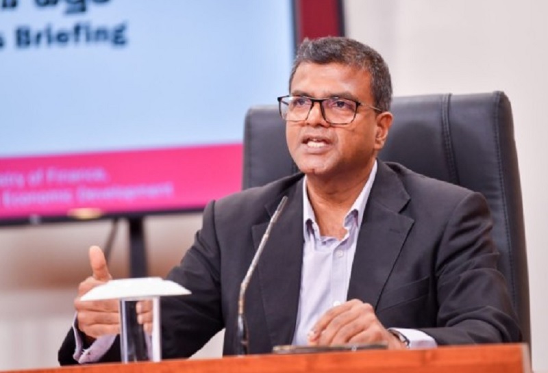 இலங்கையை மீண்டும் கட்டியெழுப்ப 700 மில்லியன் ரூபாய் புலம்பெயர்ந்தவர்களால் பங்களிப்பு!