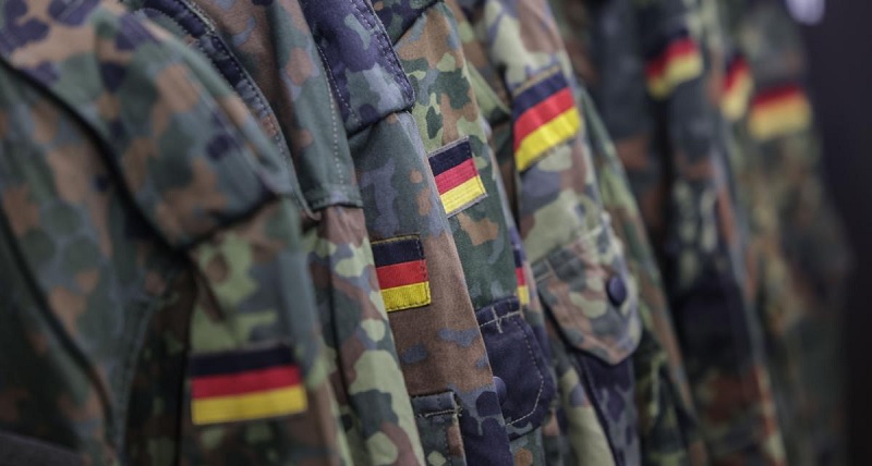 ஜெர்மனியில் அறிமுகமாகும் கட்டாய ராணுவ சேவை