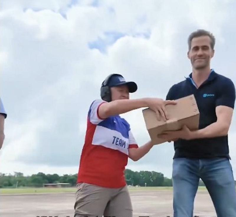 இக்கட்டான தருணத்தில் இலங்கைக்கு உதவுவதில் பெருமை கொள்கின்றேன்! ஜுலி சங்