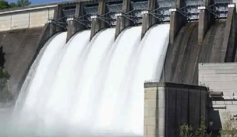 இரணைமடு உள்ளிட்ட நான்கு குளங்களின் வான்கதவுகள் திறப்பு!