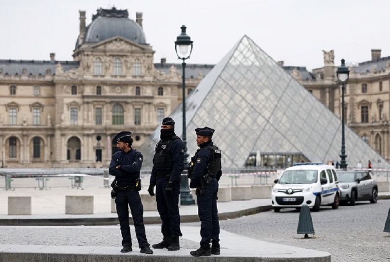 பிரான்ஸில் திருடர்கள் கையாளும் கண்ணுக்குத் தெரியாத நூதன முறை!