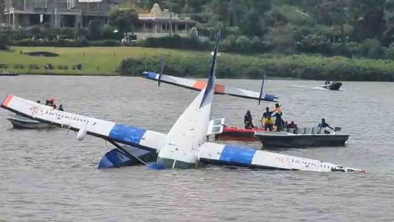 நுவரெலியாவில் சற்று முன்னர் விபத்துக்குள்ளான நீர் விமானம்