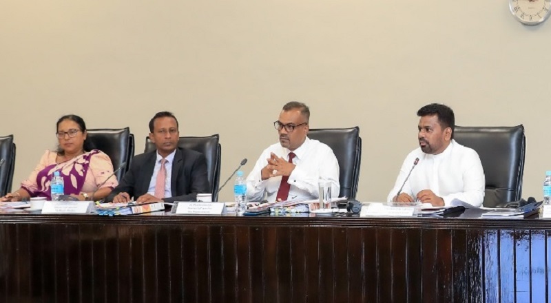 அனர்த்தத்தால் முழுமையாக சேதமடைந்த வீடுகளுக்கு இழப்பீடு வழங்கும் நடவடிக்கை அநுராதபுரத்தில் ஆரம்பம்!