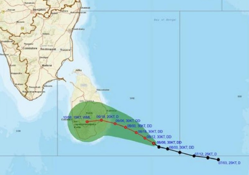 இலங்கையைச் சுற்றும் ஆபத்து: இரண்டு வகையான நகர்வுப்பாதைகளை கொண்டுள்ள தாழமுக்கம்