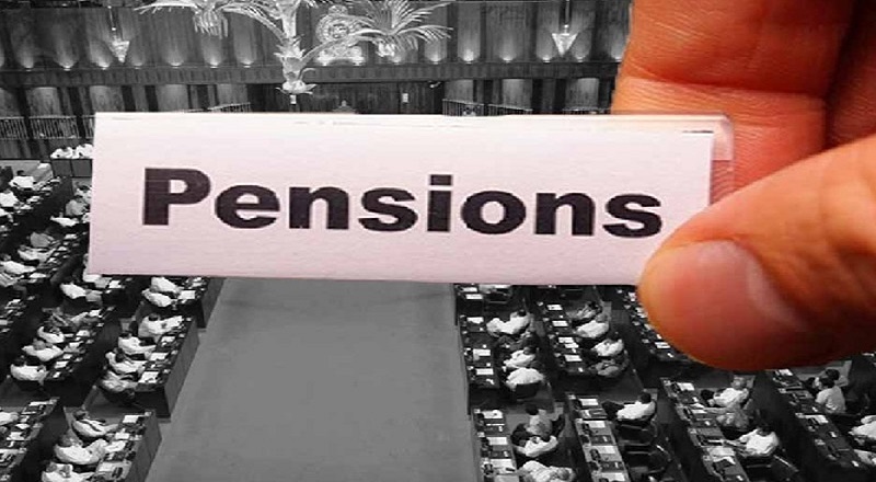நாடாளுமன்ற உறுப்பினர்களுக்கான ஓய்வூதிய சட்டம் -  நீதிமன்றத்தை நாடிய முன்னாள் எம்.பிகள்!