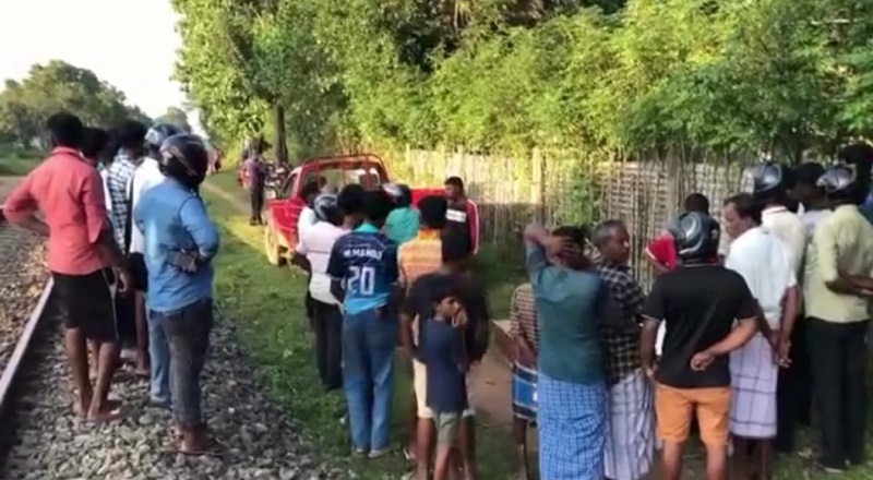 கிளிநொச்சியில் ரயிலுடன் மோதி முதியவர் ஒருவர் பலி!