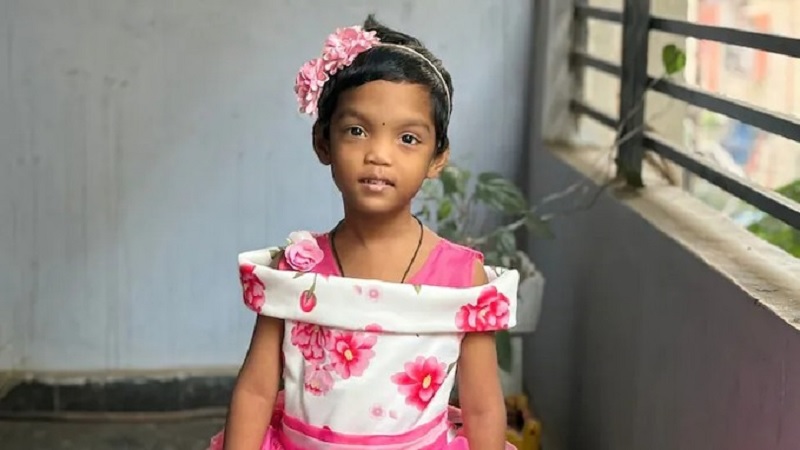 இந்தியாவில் காத்தாடி நூல் வெட்டி 5 வயது சிறுமி மரணம்